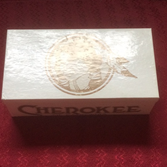 Cherokee Leather Wedge Shoes - Picture 5 of 5